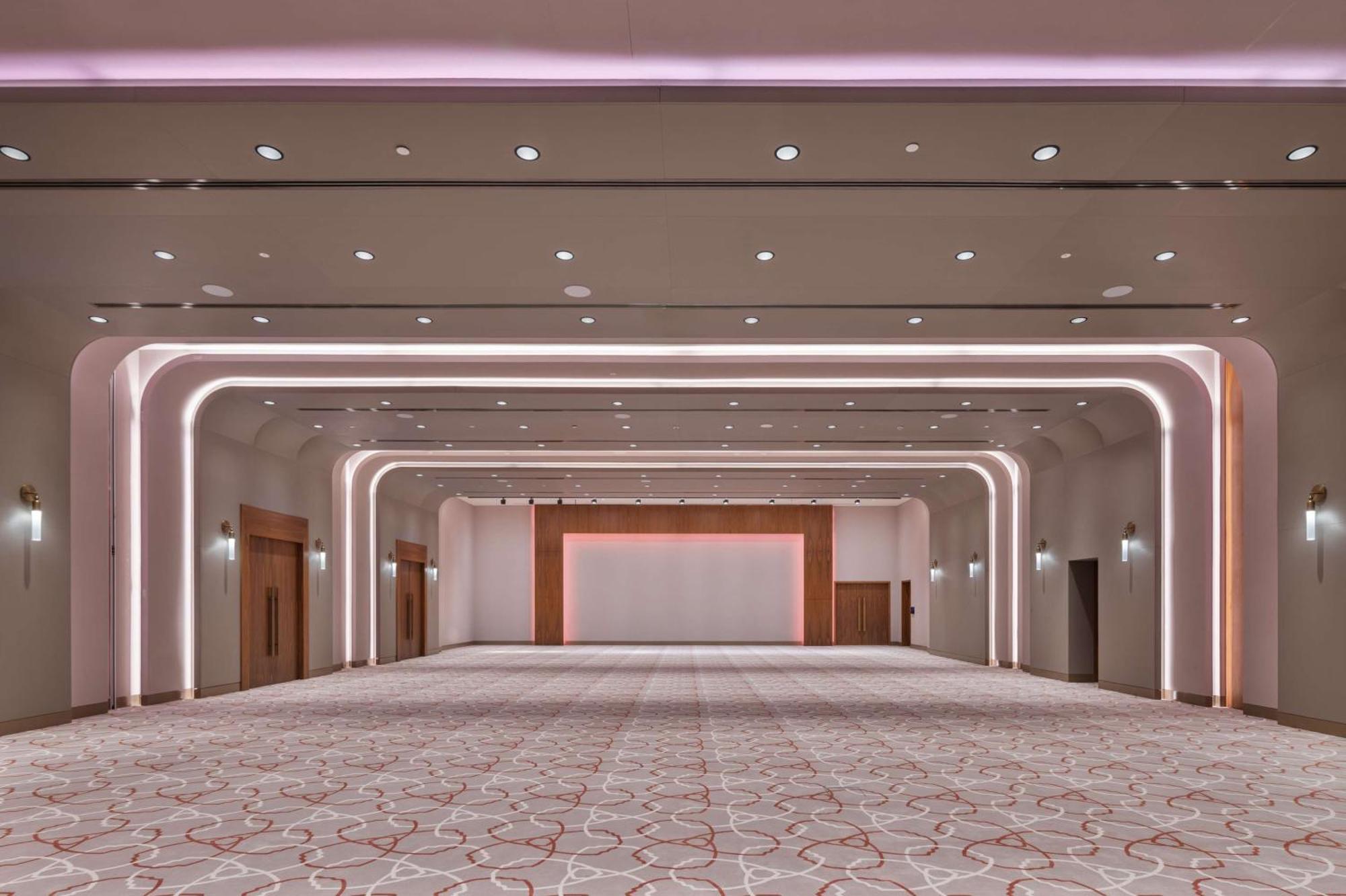 The Wb Abu Dhabi, Curio Collection By Hilton Hotel Exterior photo The Grand Ballroom