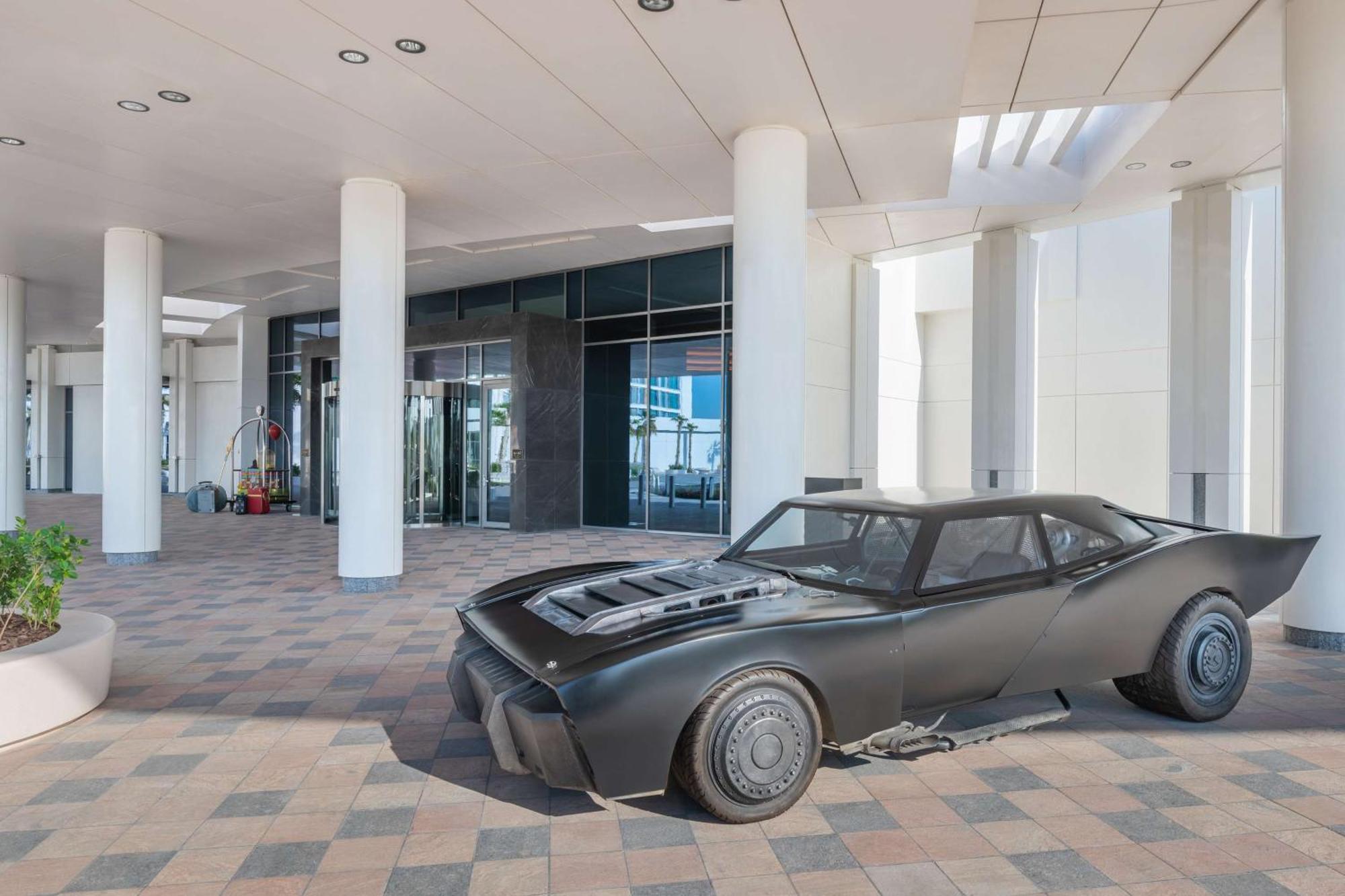 The Wb Abu Dhabi, Curio Collection By Hilton Hotel Exterior photo The Batmobile